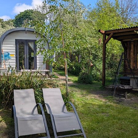 Emlyn'S Coppice - Luxury Woodland Glamping Villa Holywell  Bagian luar foto