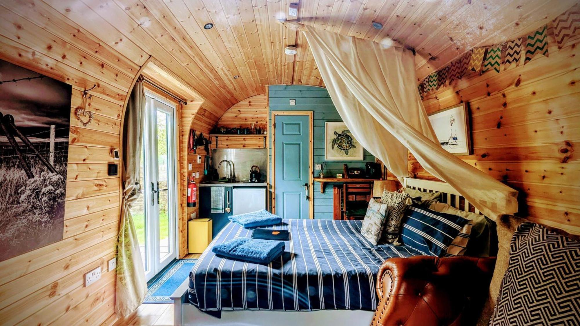 Emlyn'S Coppice - Luxury Woodland Glamping Villa Holywell  Bagian luar foto